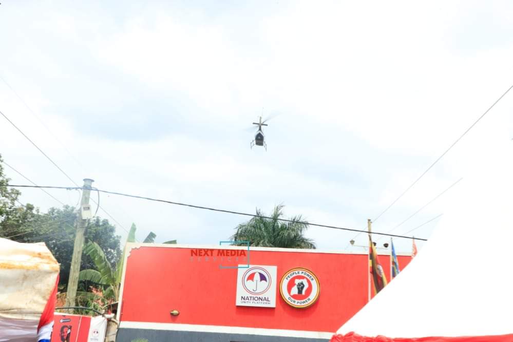 Bobi alagidde abawigize be okwekalakasa okulemesa Museveni okulayira