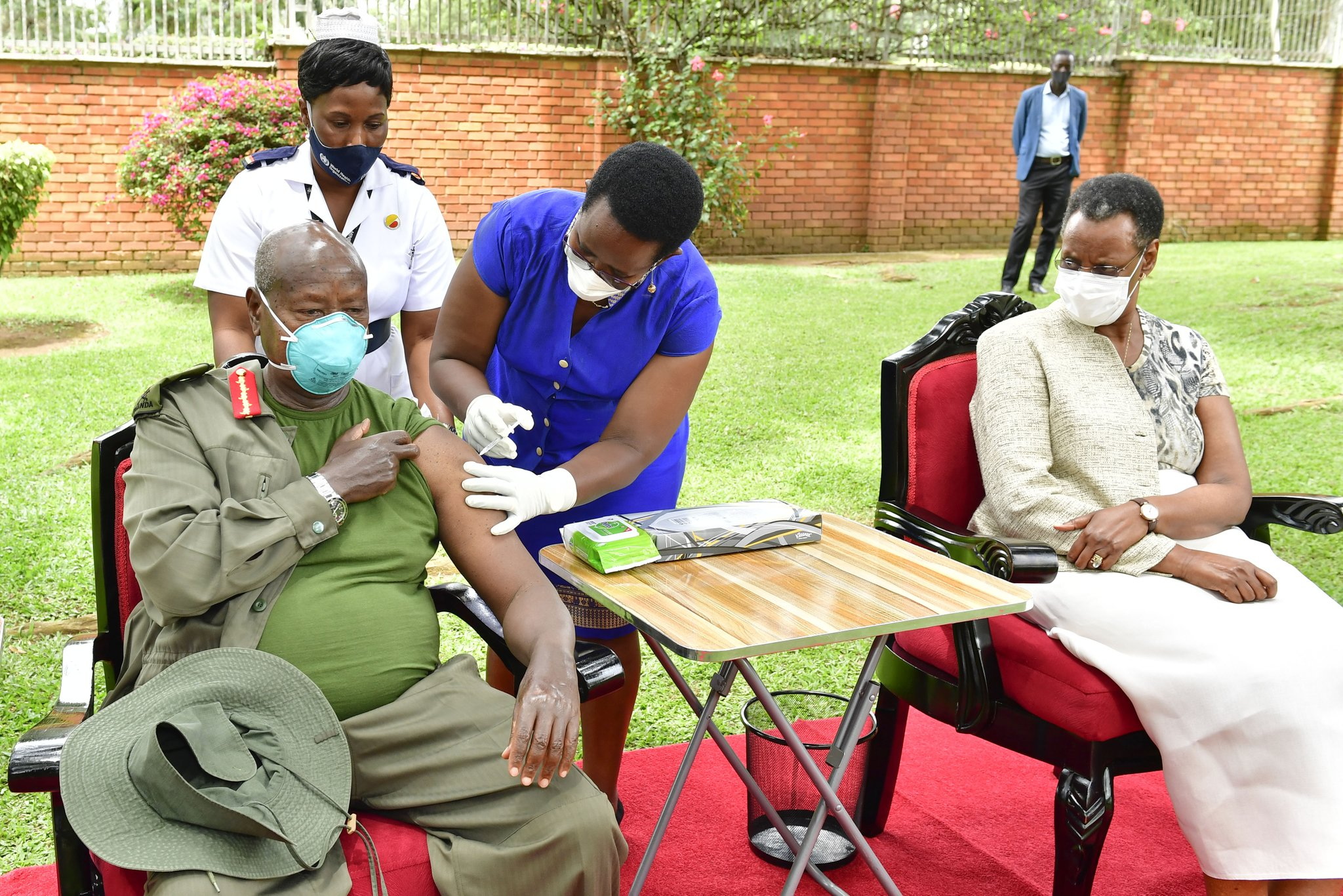 Museveni finally vaccinated of covid19