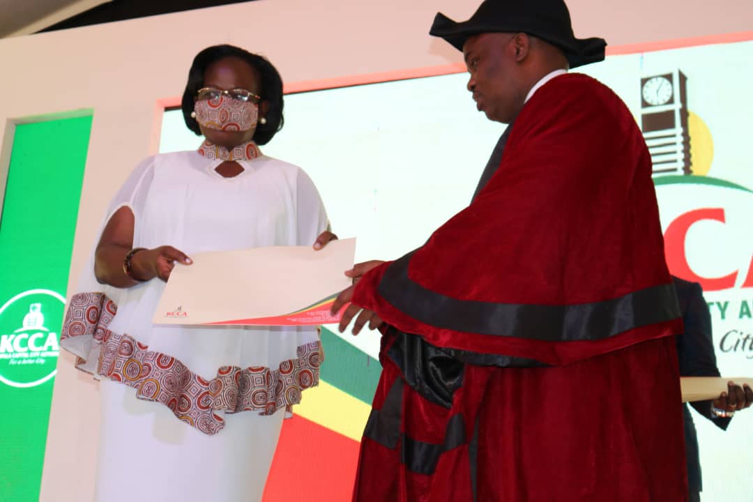 KCCA executive Director Dorothy Kisaka and LOrd Mayor Erias Lukwago