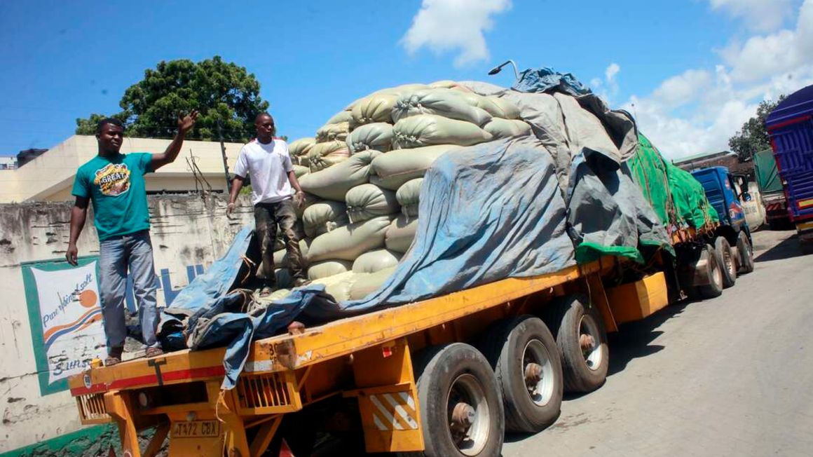 URA impounds 30 Kenyan trucks loaded with maize.