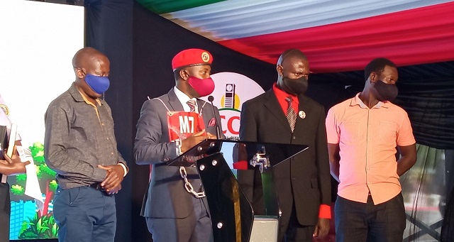 Chained councilor disorganizes Lord Mayor Lukwago’s swearing.