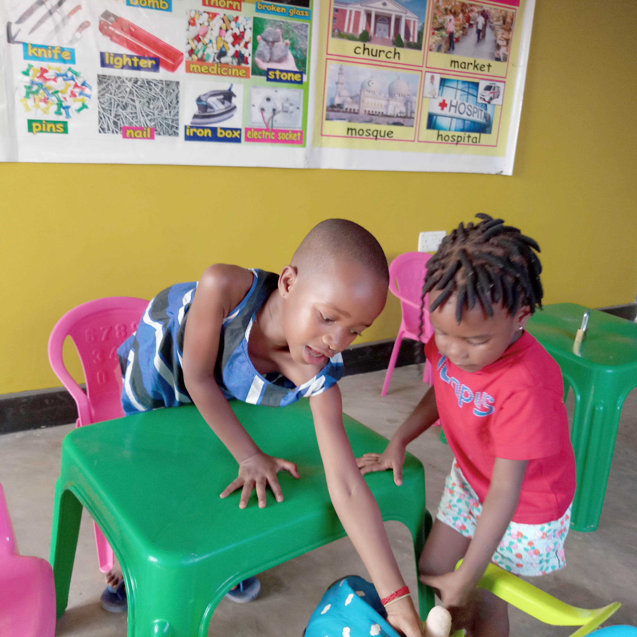 Gov’t orders Parents not to pay school fees for S1 and S2 after Lockdown.