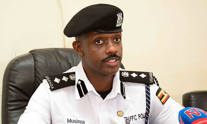 Police officers ordered to pluck off number plates of cars without travel permits