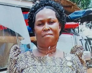 Machete gang hack mother and daughter in Katwe