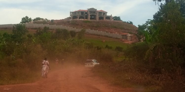 Gov’t pays Mengo 9bn as its finance minister completes a 2bn mansion