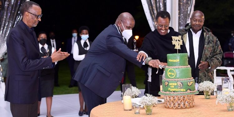 Stop the tweets, Presidents Kagame, Museveni tells Muhoozi