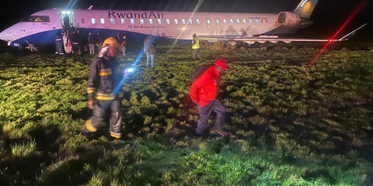 Rwanda Air involved in accident at Entebe Airport