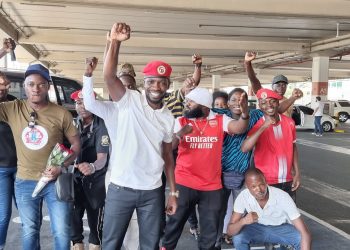 Bobi Wine attacks Museveni over cancelled Dubai music show.