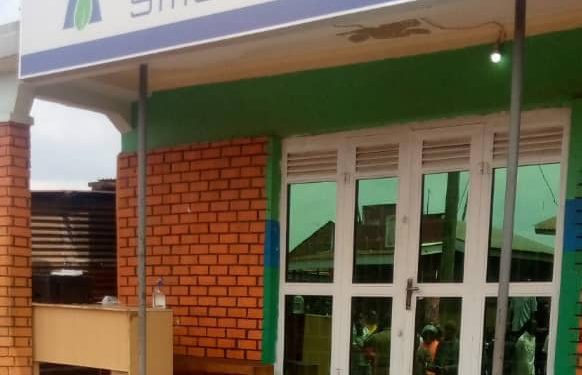 Huge manhunt after killing of security guard, robbing gun