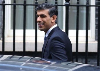 UK court to rule on migrant deportation flights to Rwanda