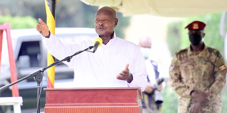 Corrupt officials must die in jail, says Museveni as he praises DPP on Karamoja Iron sheets case