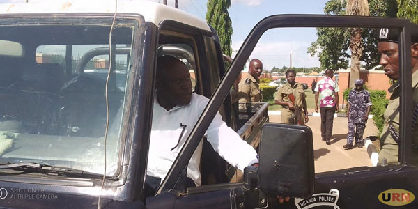 Soroti DEO and engineer arrested by IGG