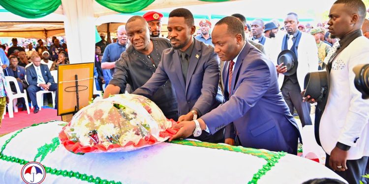 Kato Lubwama laid to rest at Nkozi