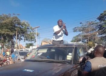 Stay at politing station on voting day.Nandala