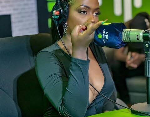 Singer Gloria Bugie speaks out about her photo going viral