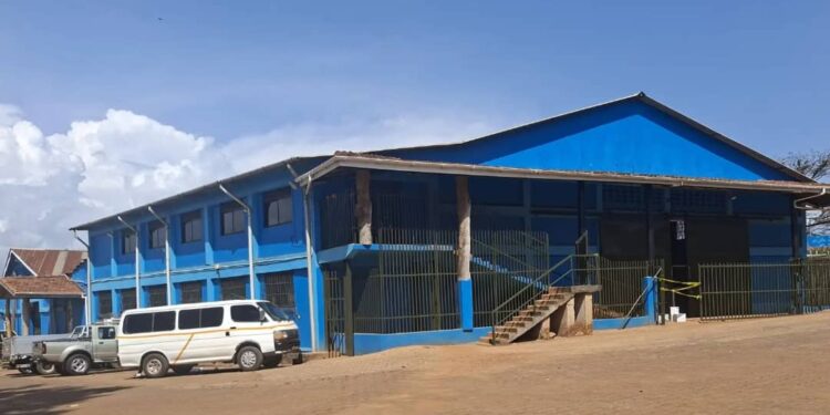 Two robbers foiled by security while attempting to rob Health Equipments